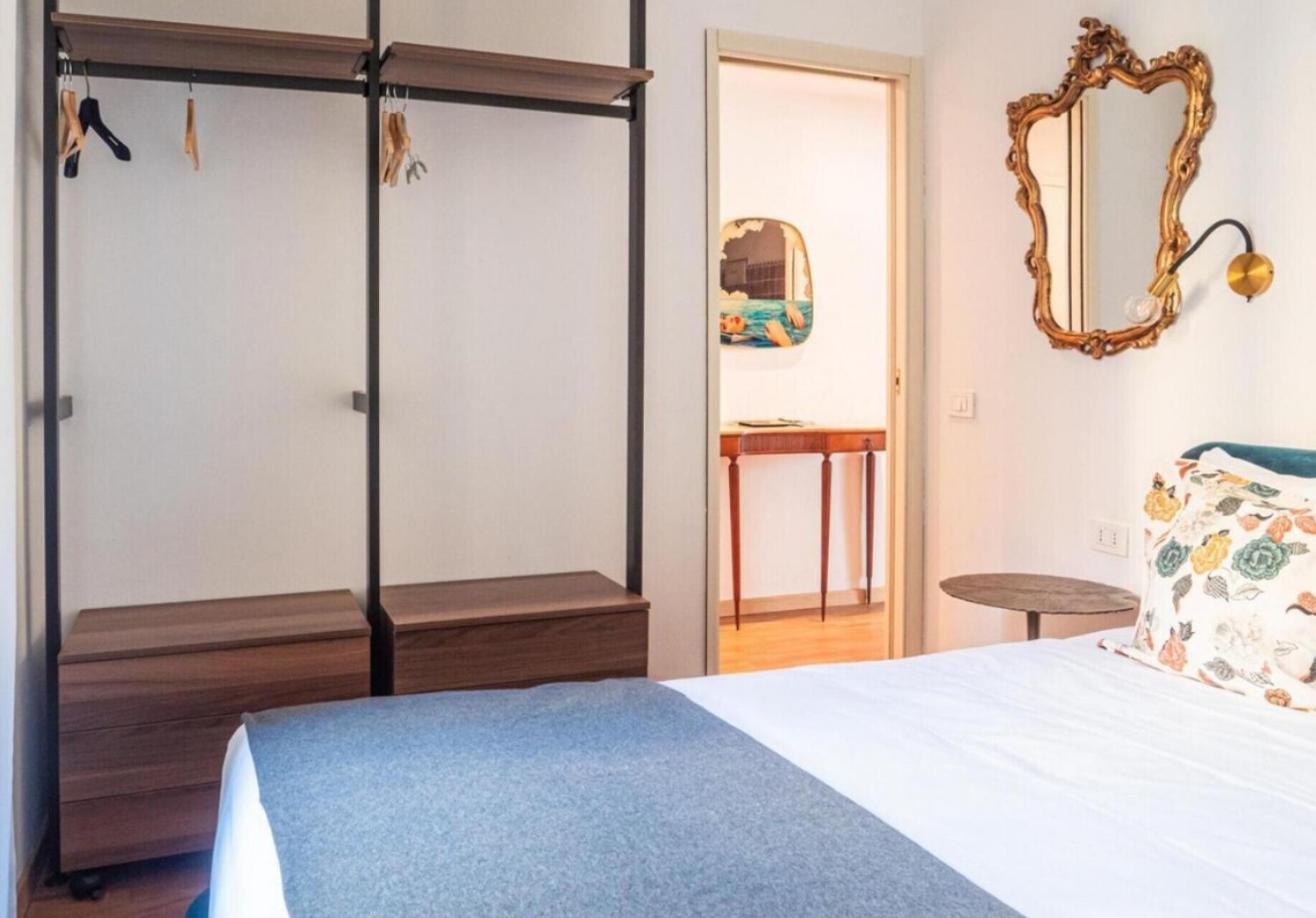 Romantic Flat On Navigli River By Easylife 米兰 外观 照片