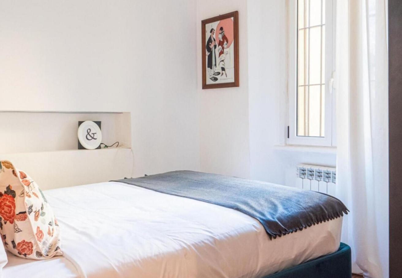 Romantic Flat On Navigli River By Easylife 米兰 外观 照片
